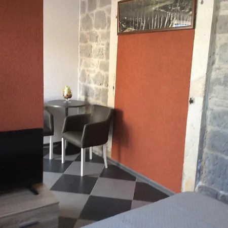 Apartments Qualitas Kotor Exterior photo