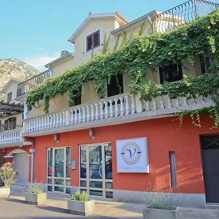 Apartments Qualitas Kotor Exterior photo