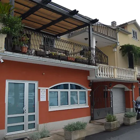 Apartments Qualitas Kotor Exterior photo